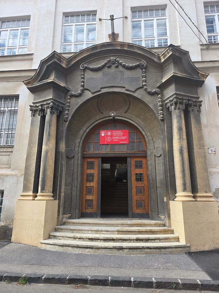 Obrázok AED