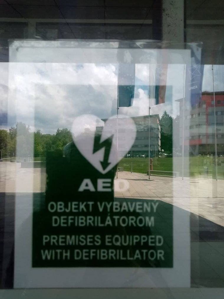 Obrázok AED